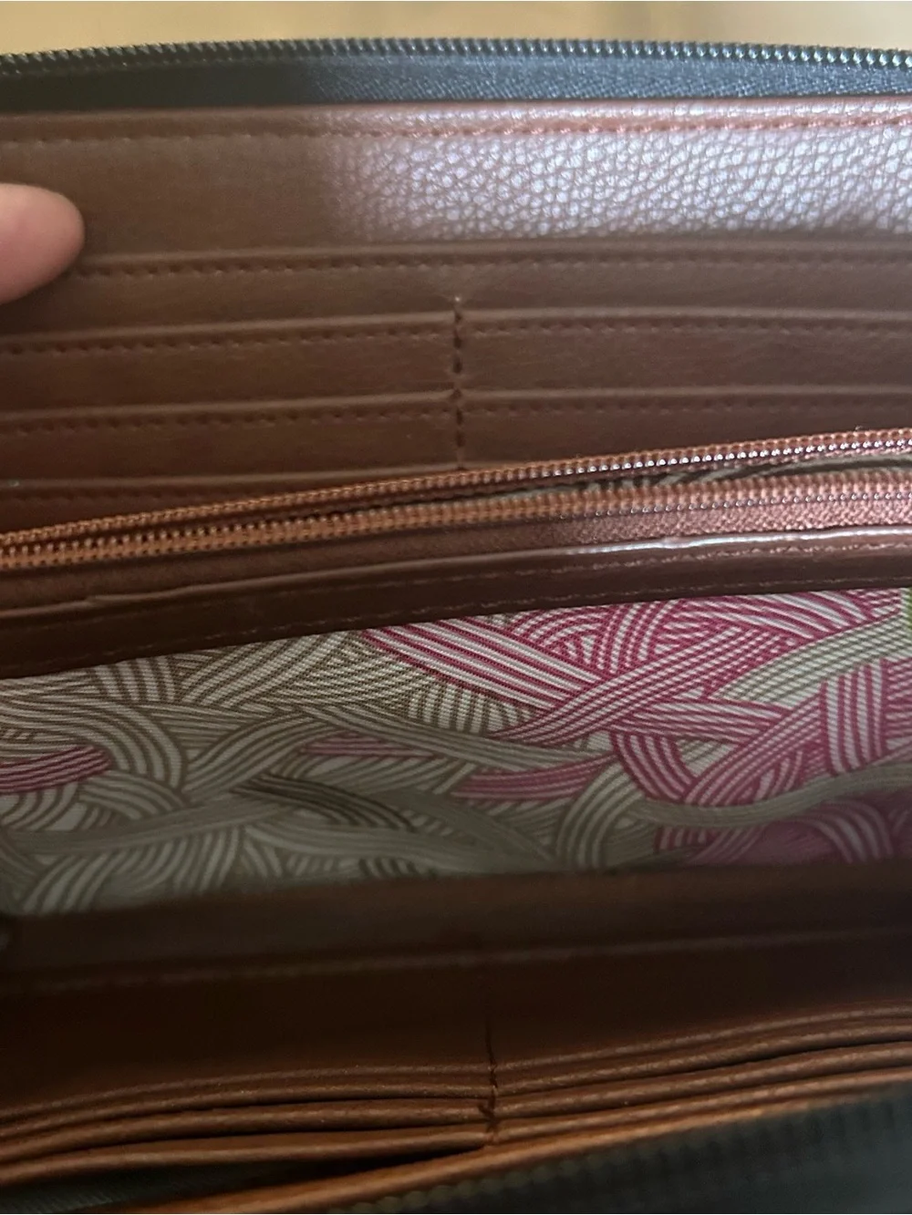 The Sak Iris Black Leather Smart Phone Black Brown Wallet Wristlet Clutch